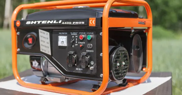 Бензогенератор Shtenli 4400 Pro S (4,2 кВт) две розетки 220В — фото 3